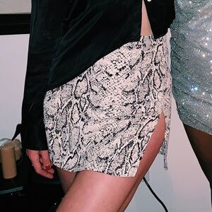 Reformation Margot Skirt Rattlesnake - Size 4